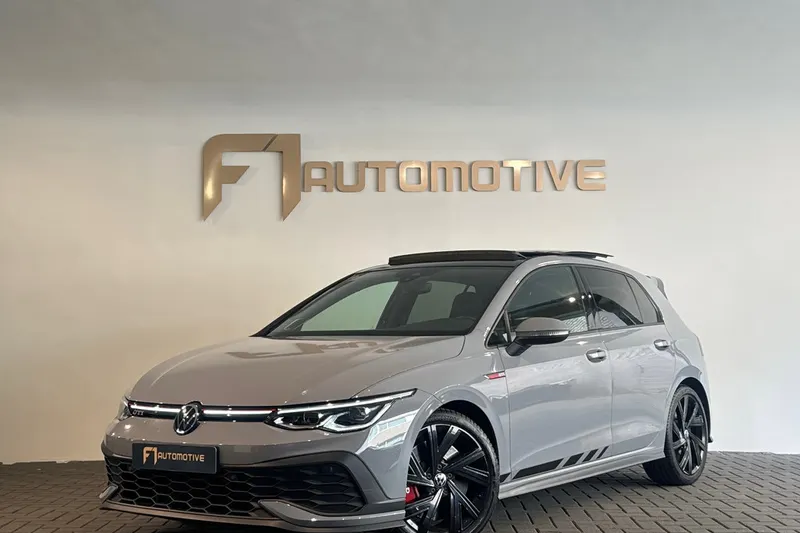 Volkswagen Golf (2022)