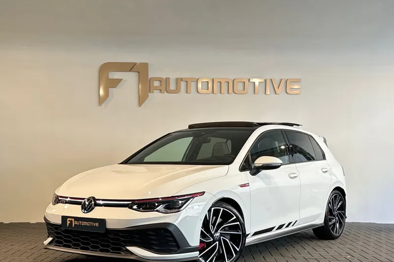 Volkswagen Golf (2021)