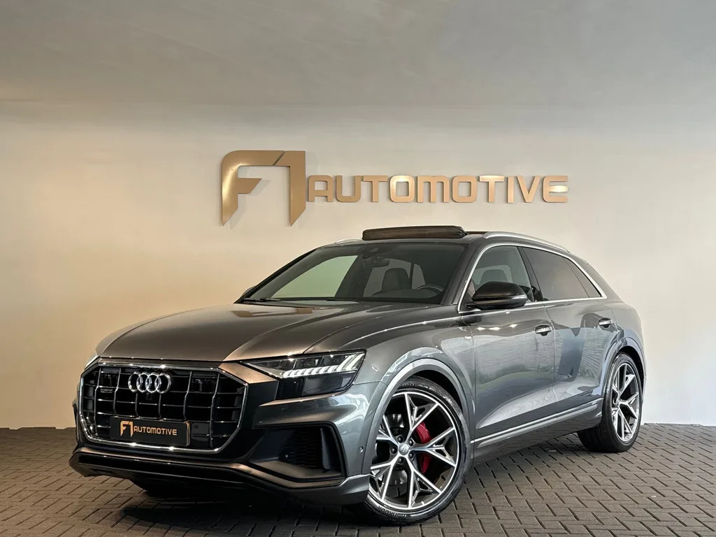 Audi Q8 (2019) — foto 1