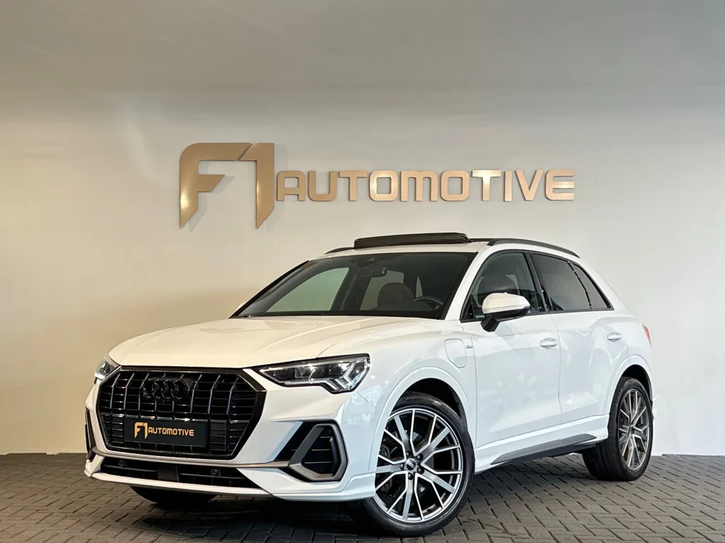 Audi Q3 (2022) — foto 1