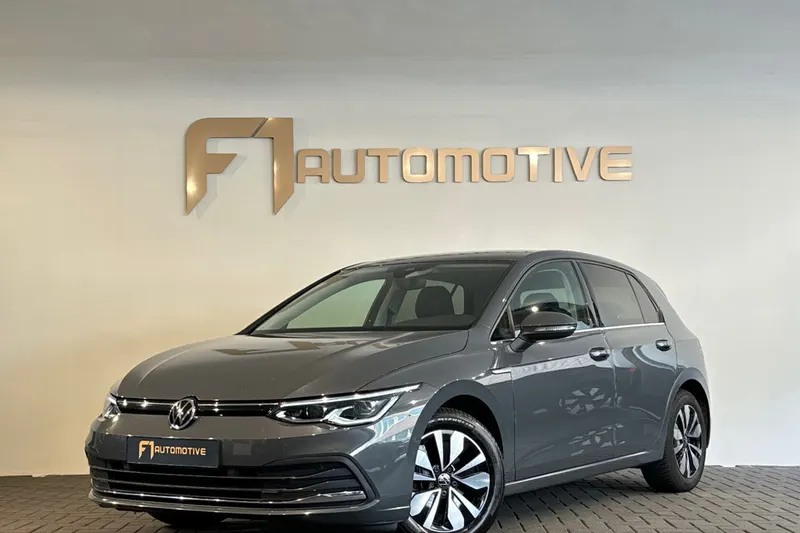 Volkswagen Golf (2020)