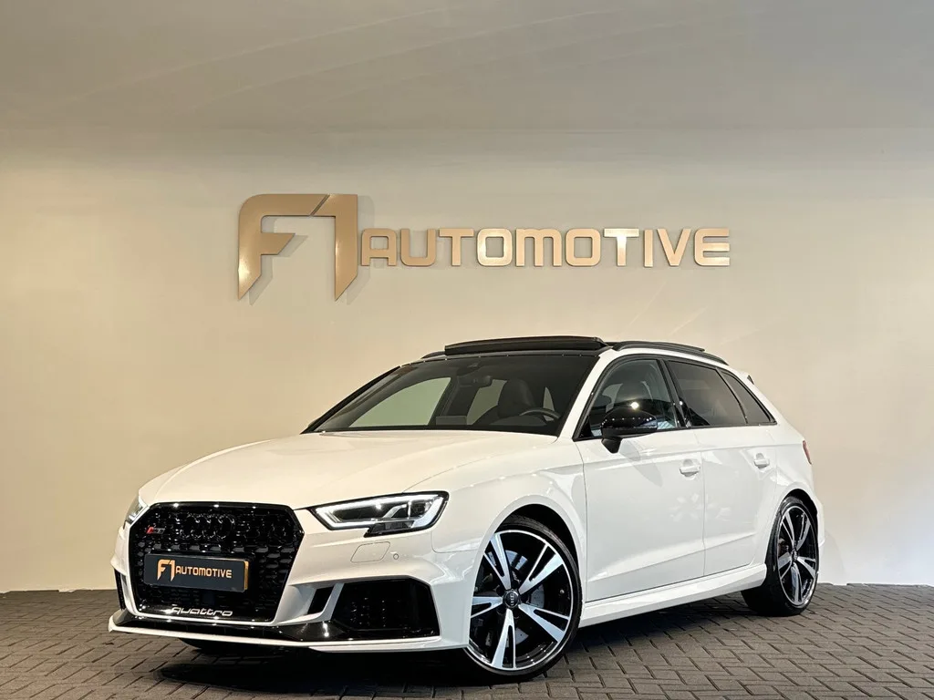 Audi RS3 (2019) — foto 1