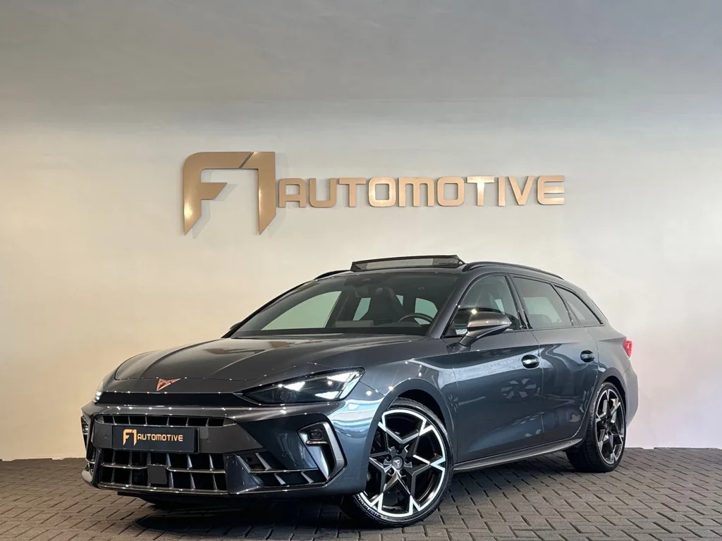 CUPRA Leon Sportstourer (2025) — foto 1