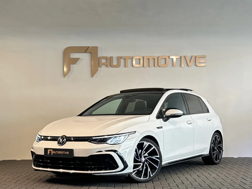 Volkswagen Golf (2021) — foto 1