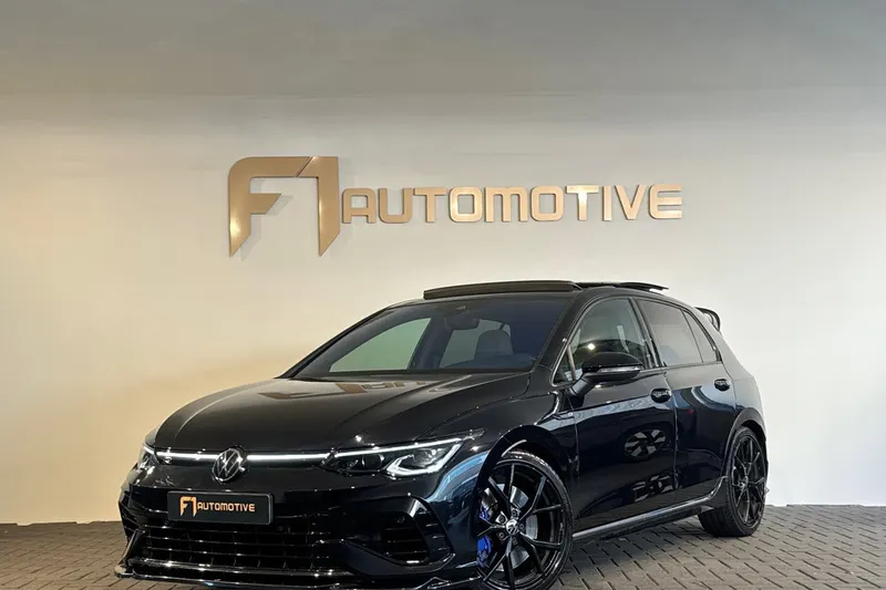 Volkswagen Golf (2022)