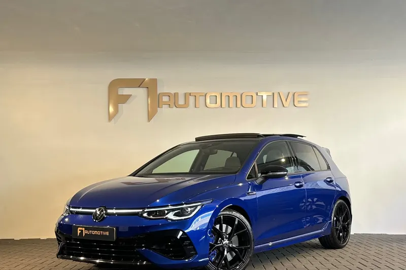 Volkswagen Golf (2024)
