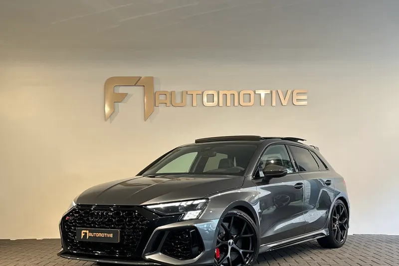 Audi RS3 (2022)