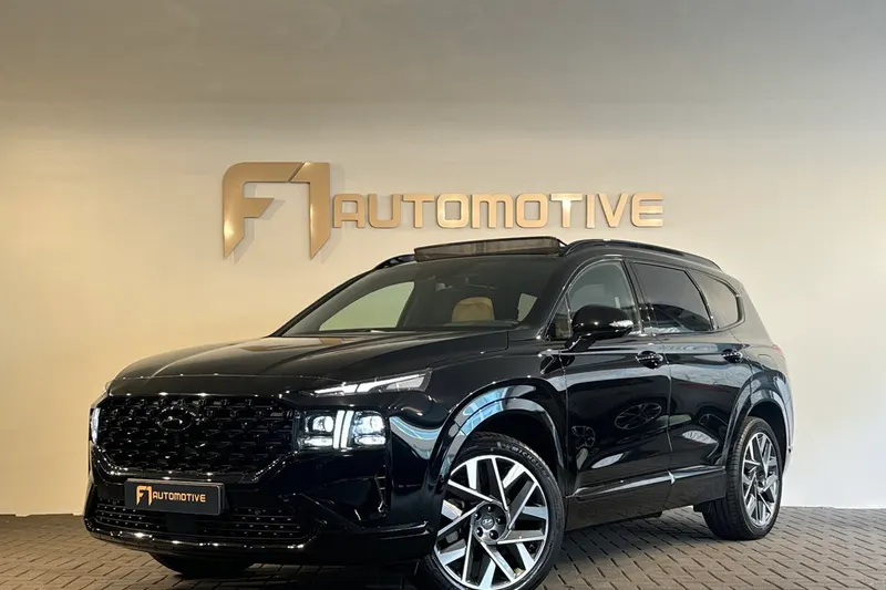Hyundai Santa Fe (2023)
