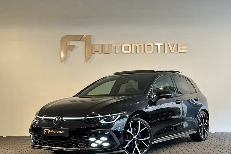 Volkswagen Golf (2023)