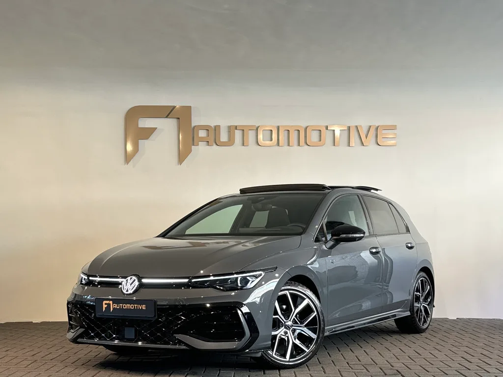 Volkswagen Golf (2025) — foto 1