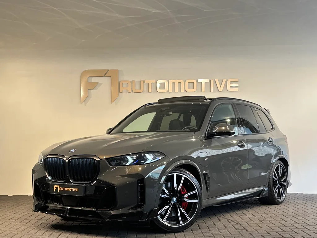 BMW X5 (2024) — foto 1