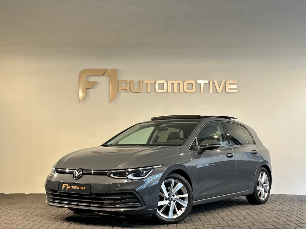 Volkswagen Golf (2022) — foto 1
