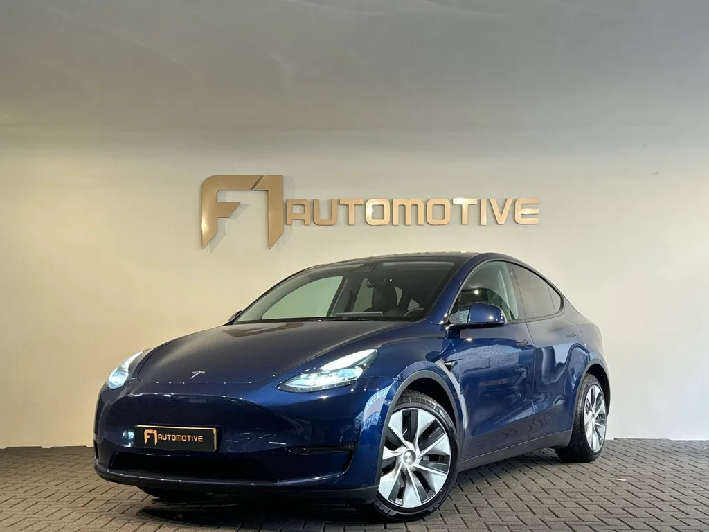 Tesla Model Y (2022) — foto 1