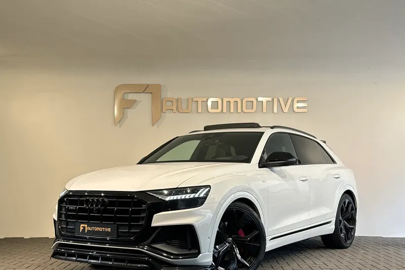 Audi Q8 (2020)