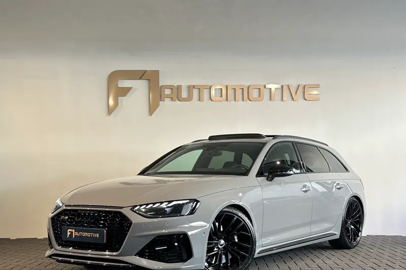 Audi RS 4 (2023)