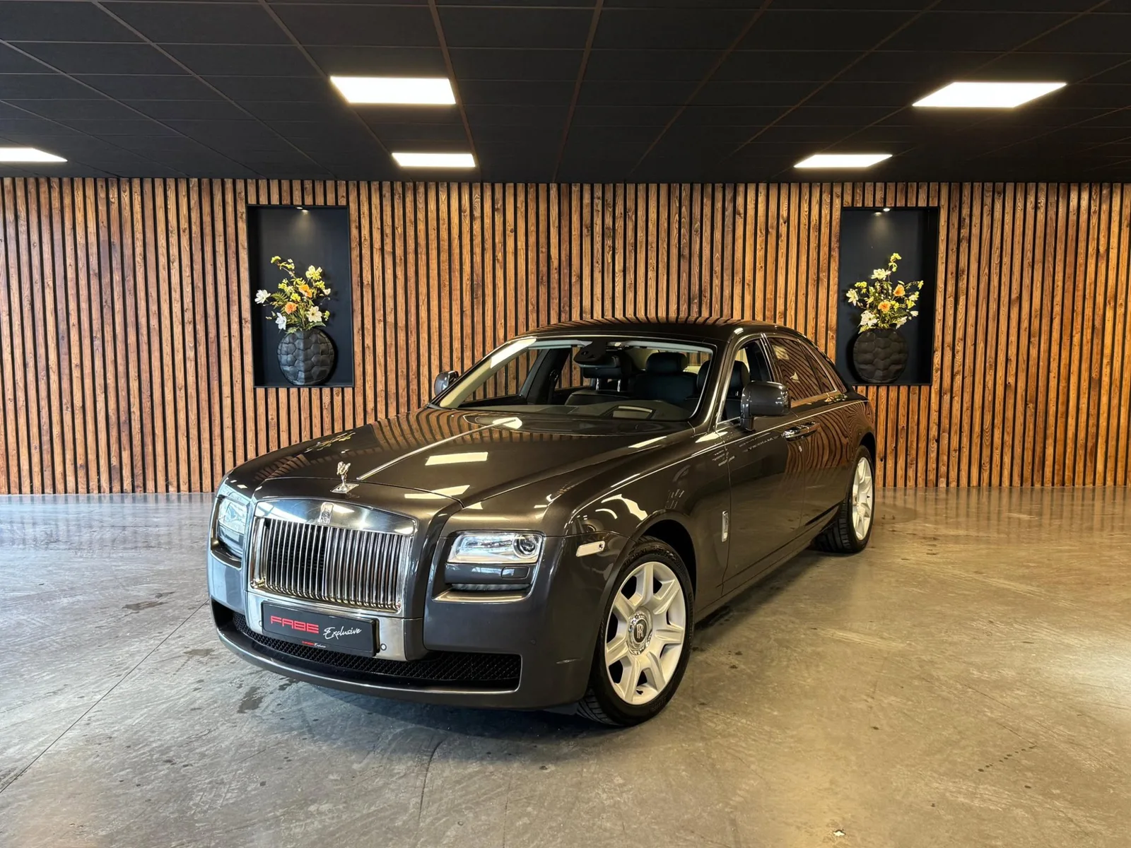 Rolls-Royce Ghost (2011) — foto 1