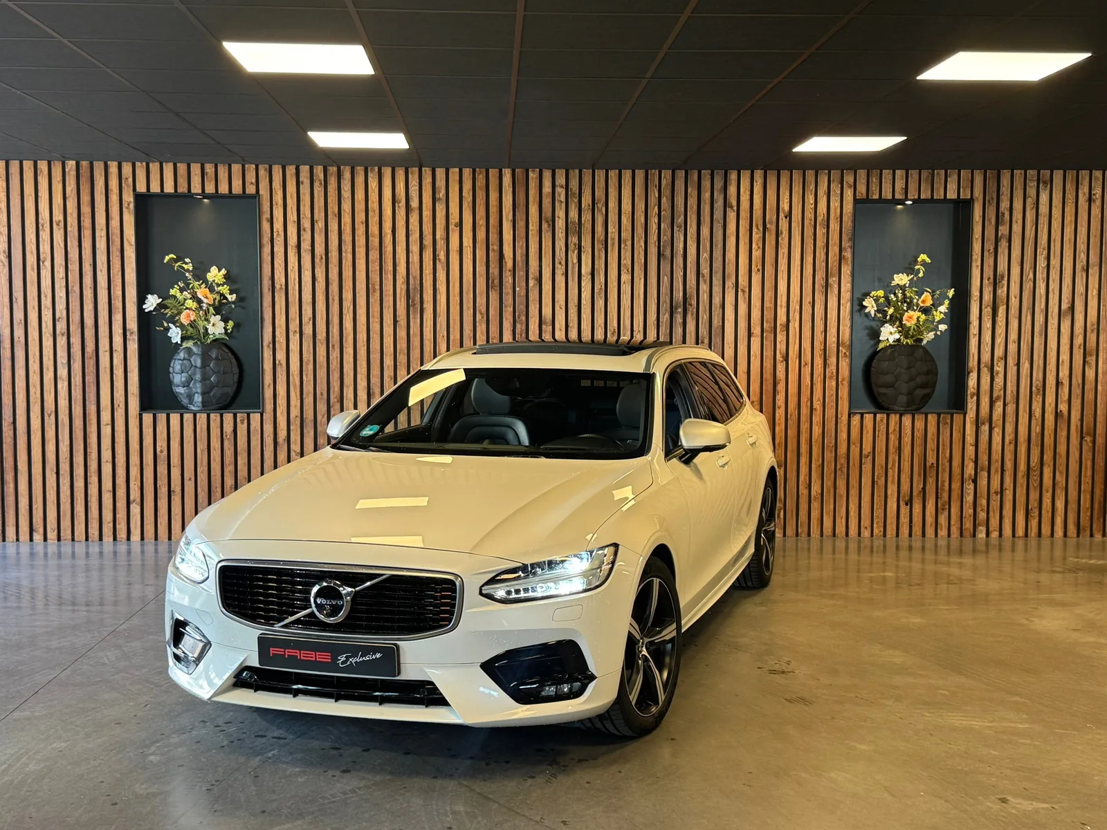 Volvo V90 (2018) — foto 1