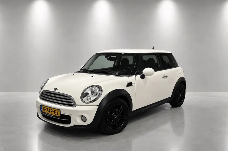 MINI Cooper (2010)