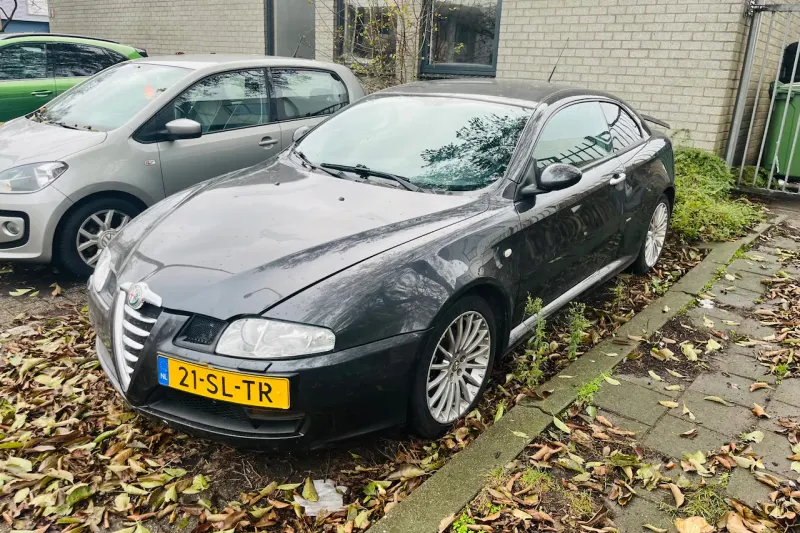 Alfa Romeo GT (2006)