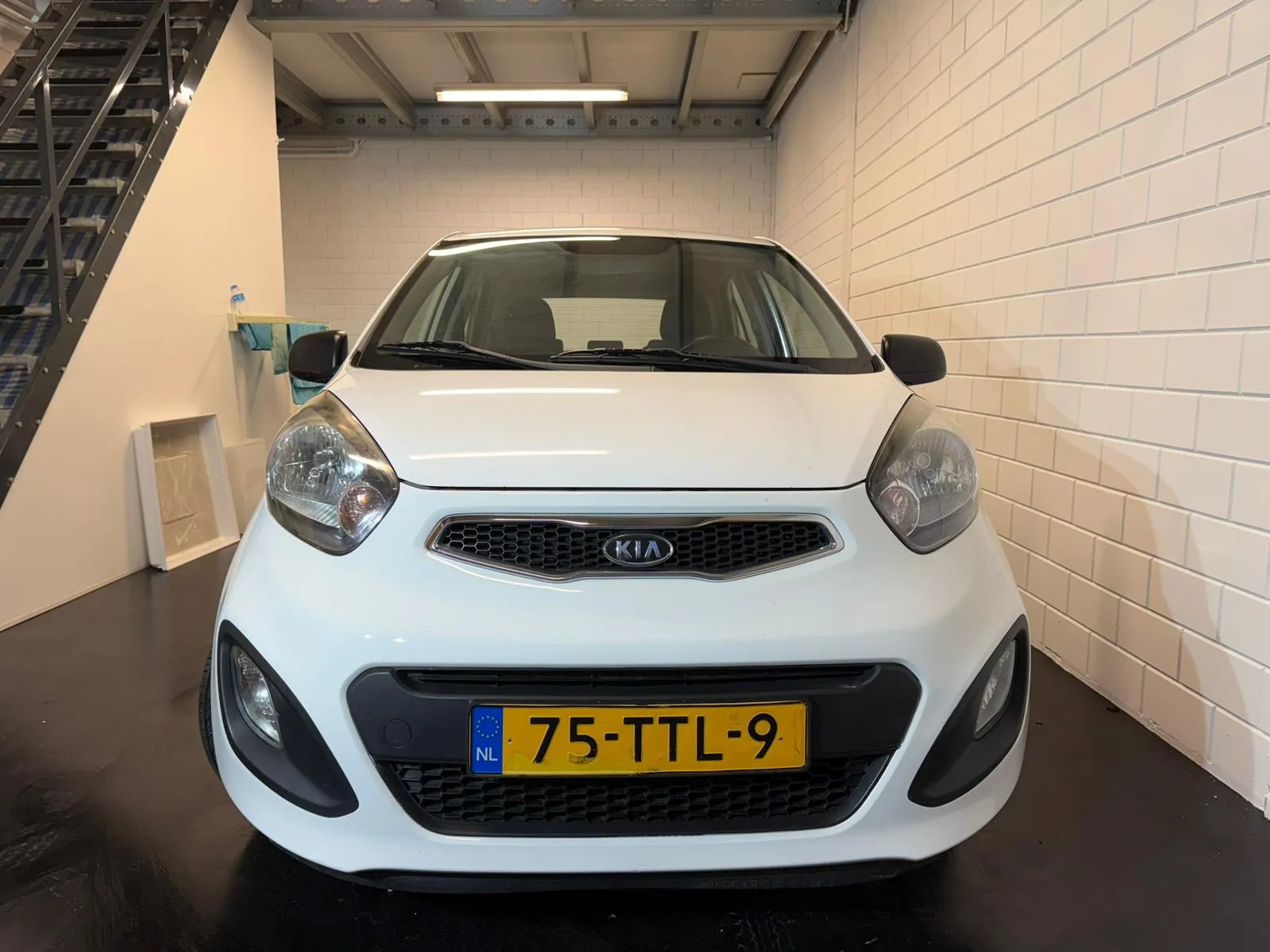 Kia Picanto (2012) — foto 1