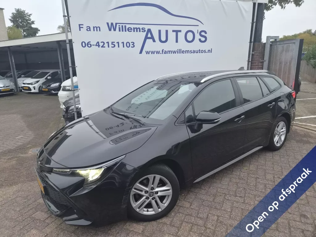 Toyota Corolla (2023) — foto 1