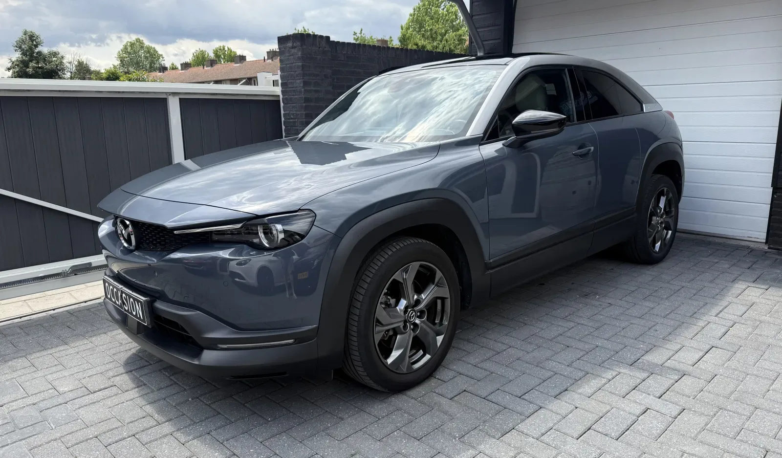 Mazda MX-30 (2020) — foto 1