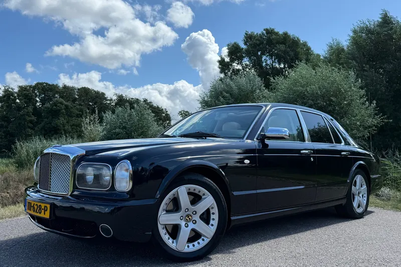 Bentley Arnage (2003)