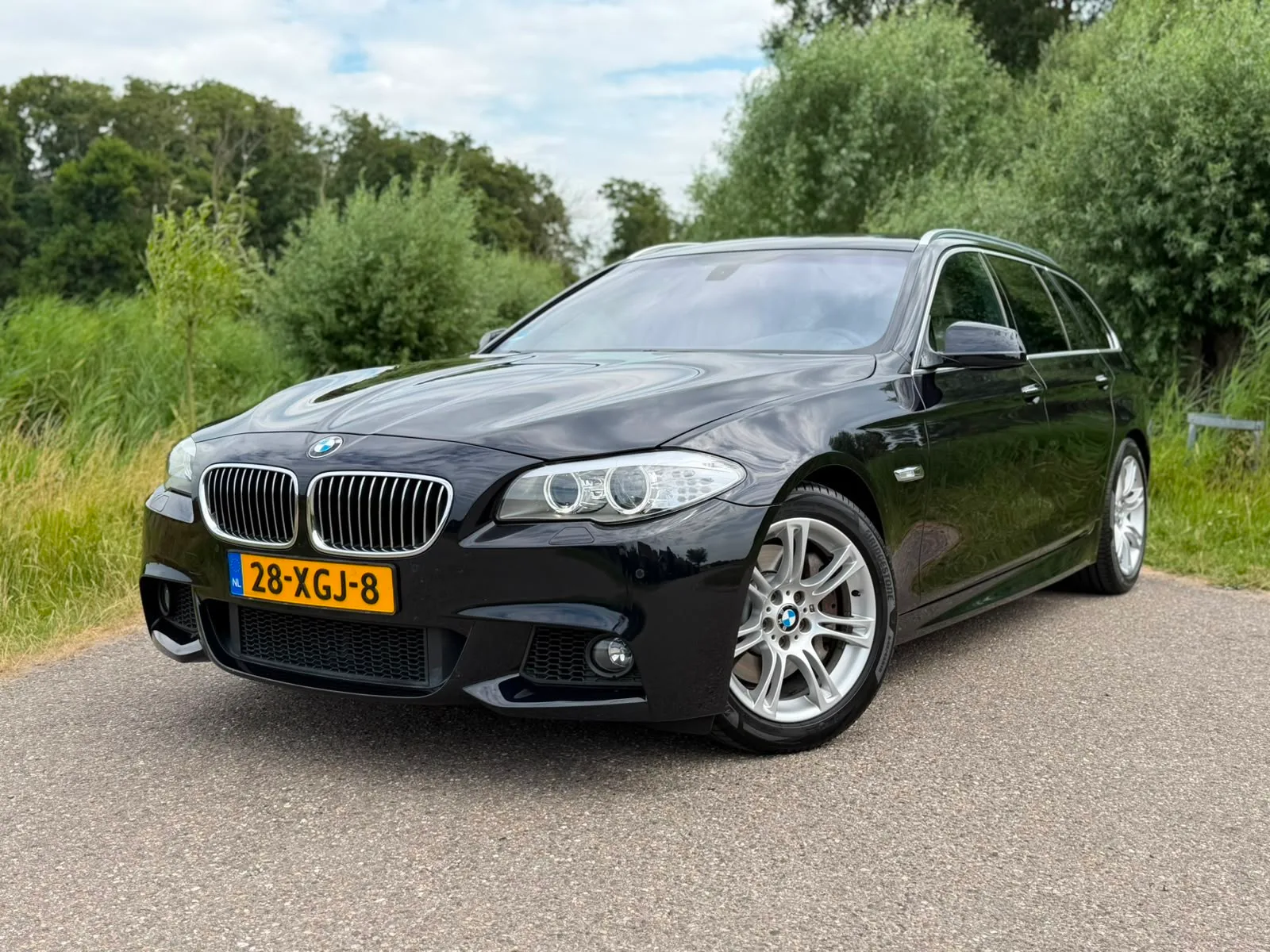 BMW 5-Serie (2012) — foto 1