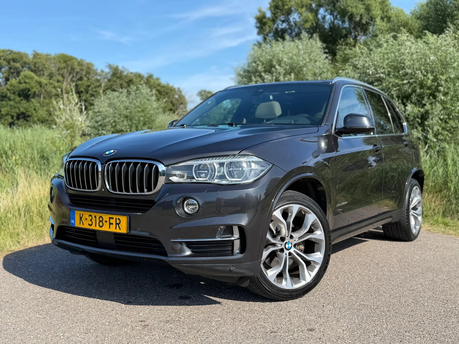 BMW X5 (2017) — foto 1