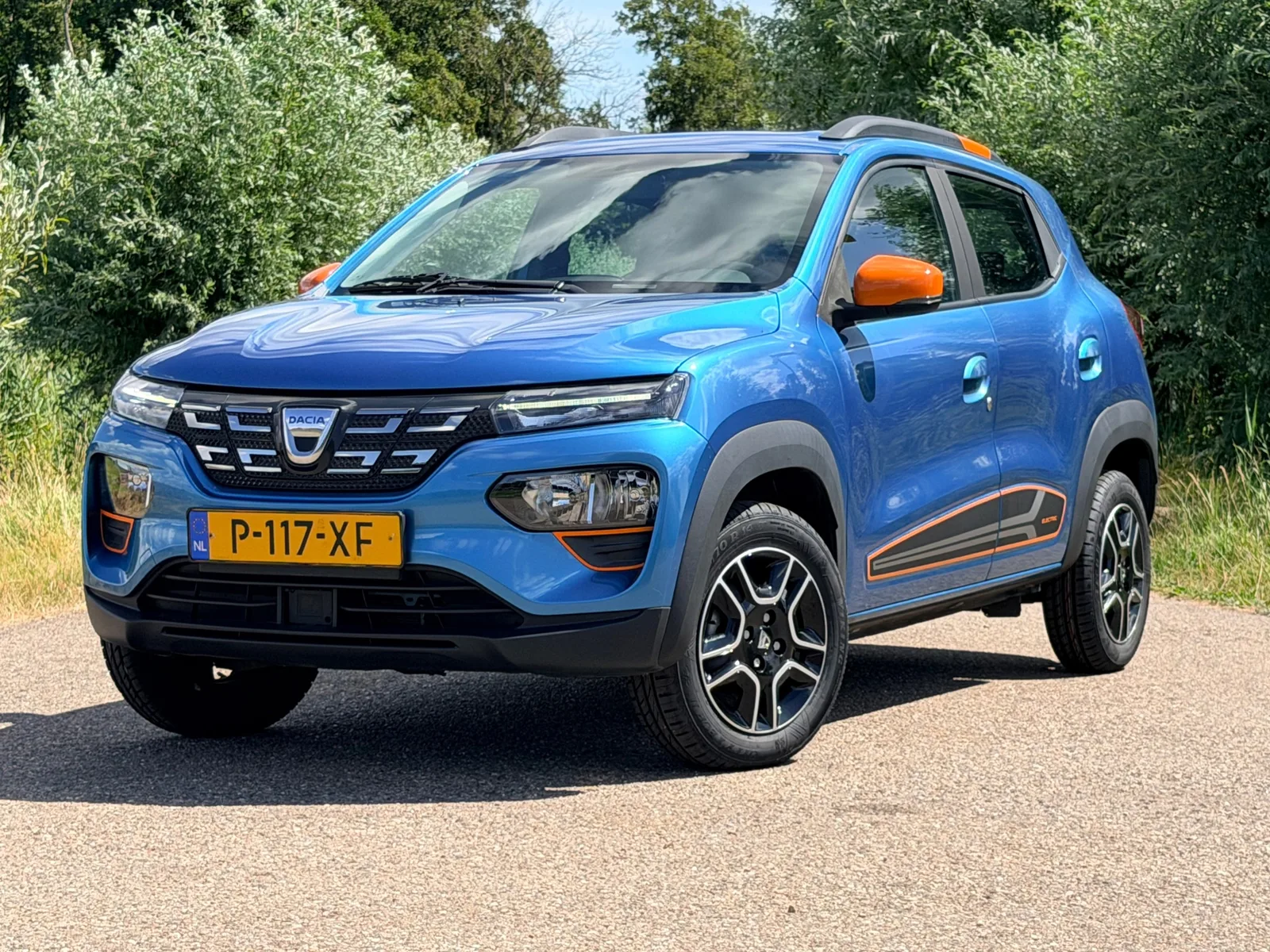 Dacia Spring (2022) — foto 1