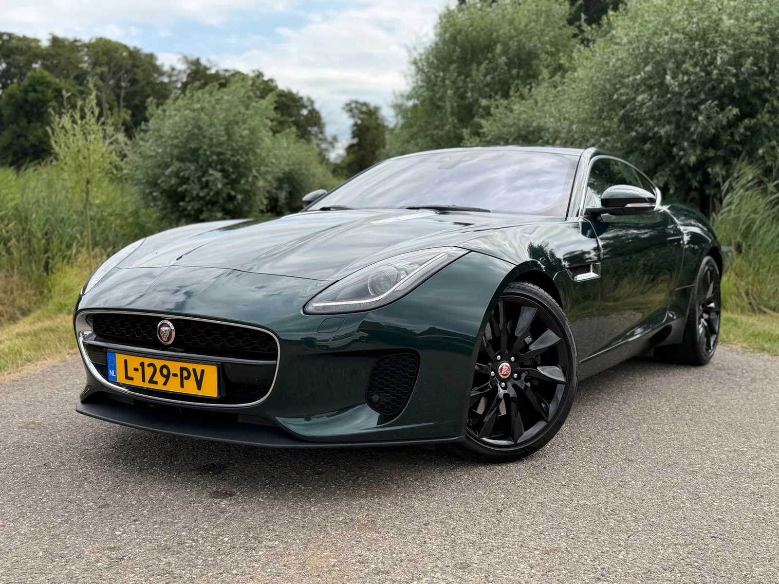 Jaguar F-Type (2018) — foto 1
