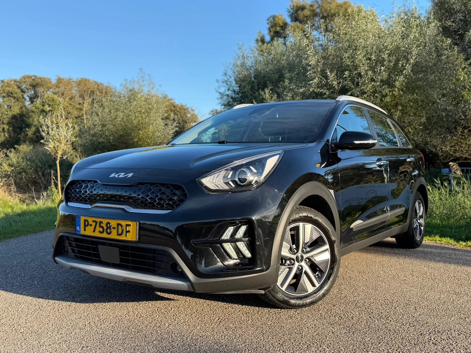 Kia Niro (2022) — foto 1