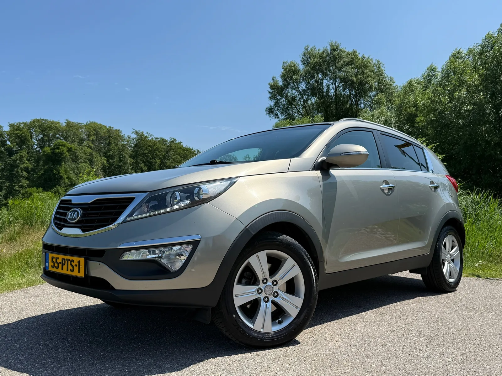 Kia Sportage (2011) — foto 1