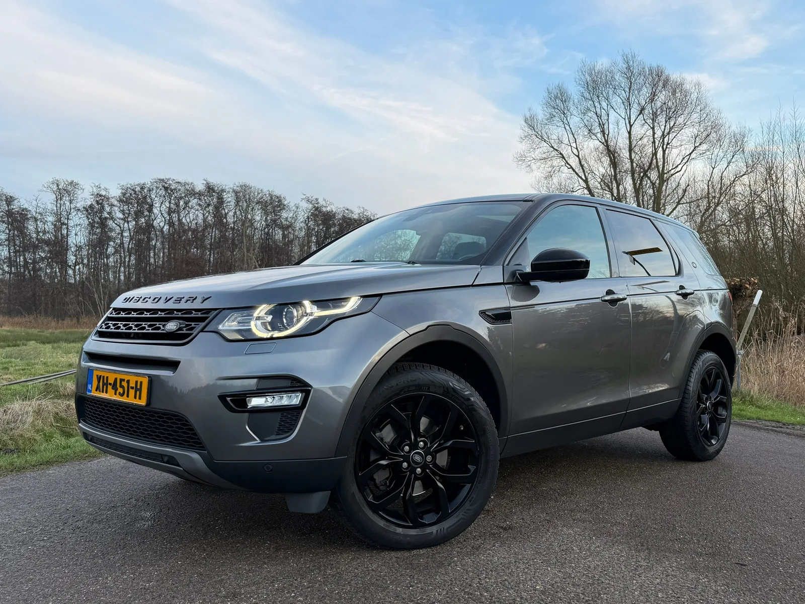 Land Rover Discovery Sport (2019) — foto 1