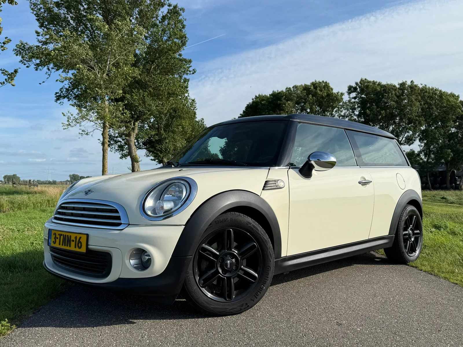 MINI Clubman (2014) — foto 1