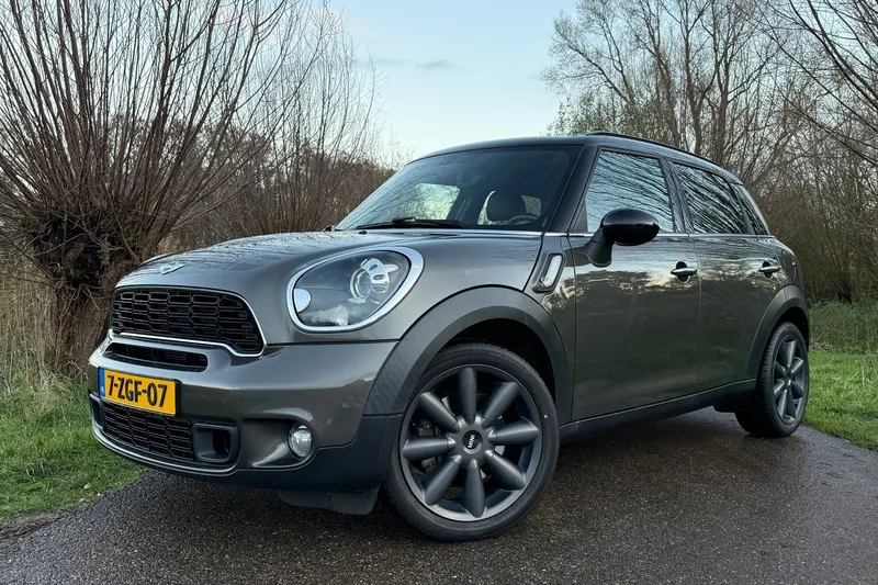 MINI Countryman (2015)