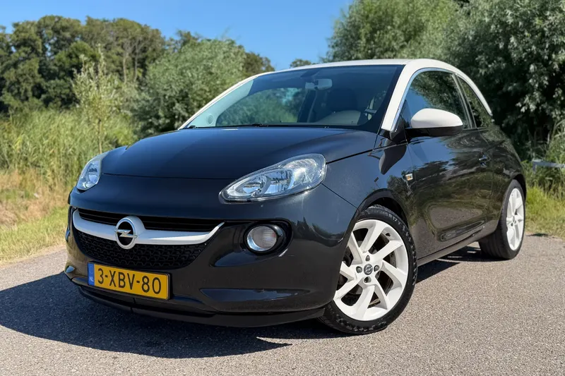 Opel Adam (2014)