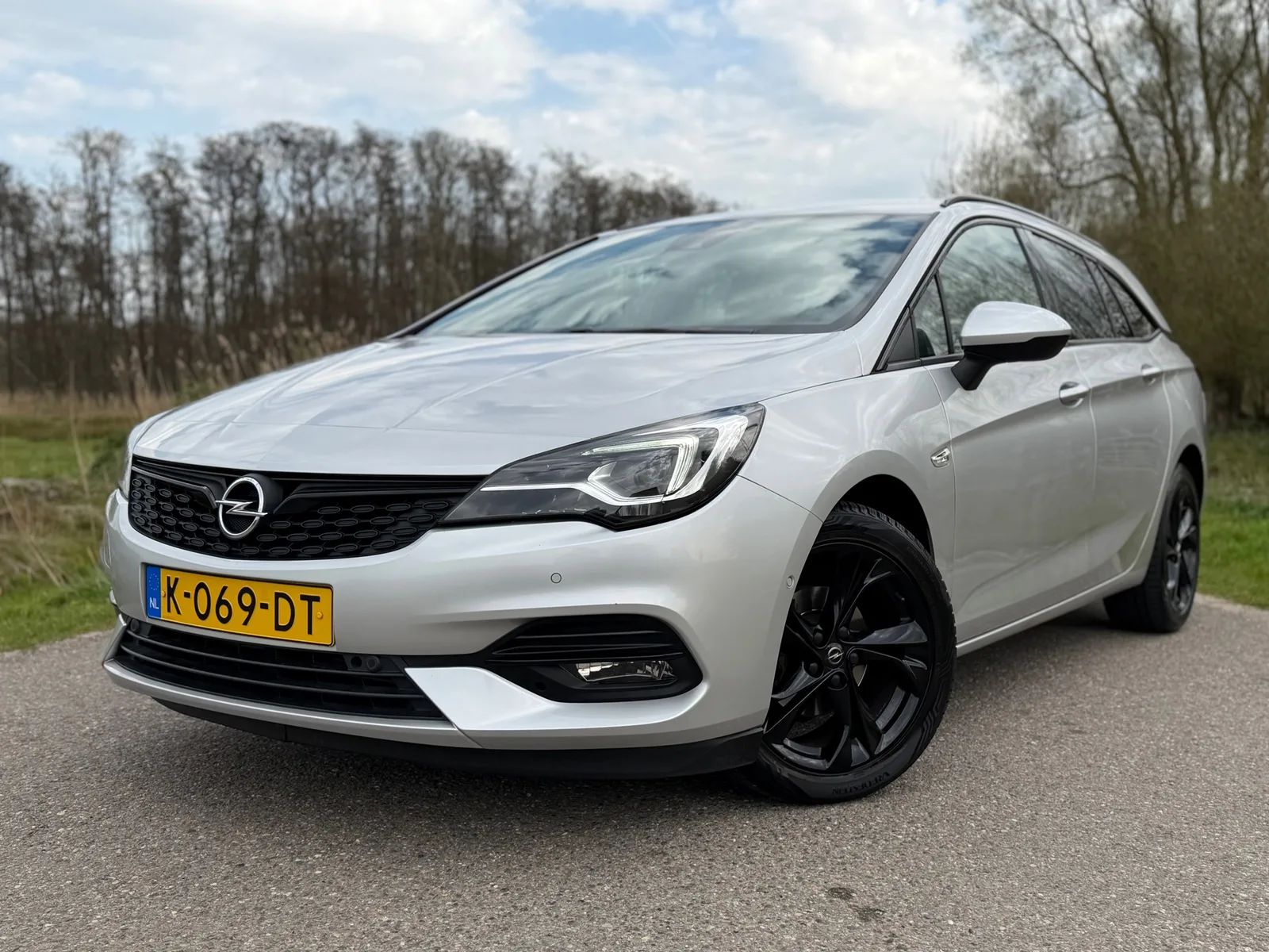 Opel Astra Sports Tourer (2020) — foto 1