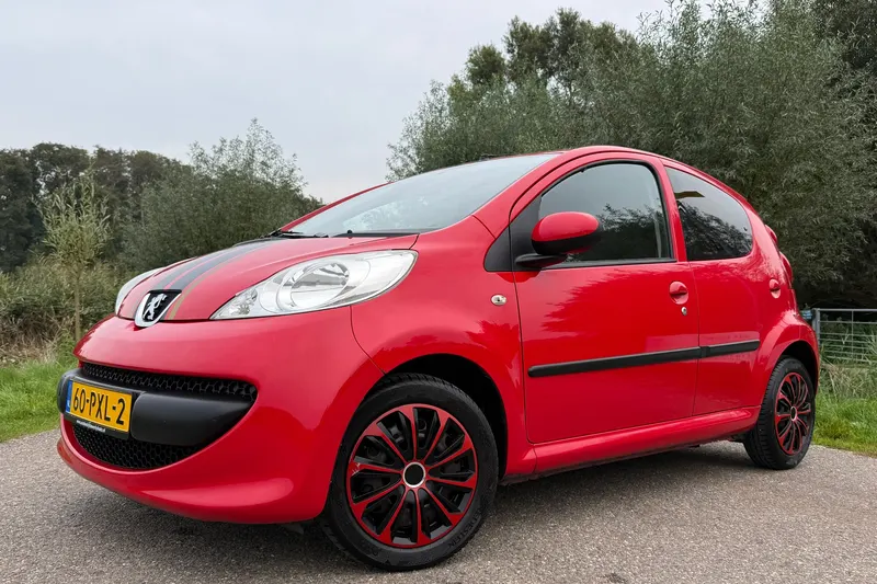 Peugeot 107 (2011)