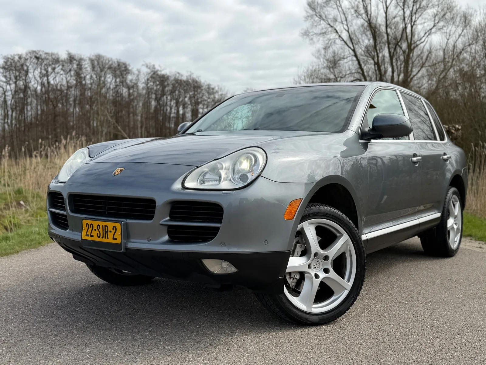 Porsche Cayenne (2004) — foto 1