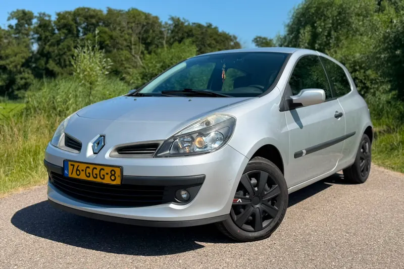 Renault Clio (2008)