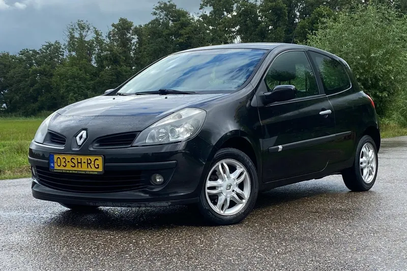 Renault Clio (2006)