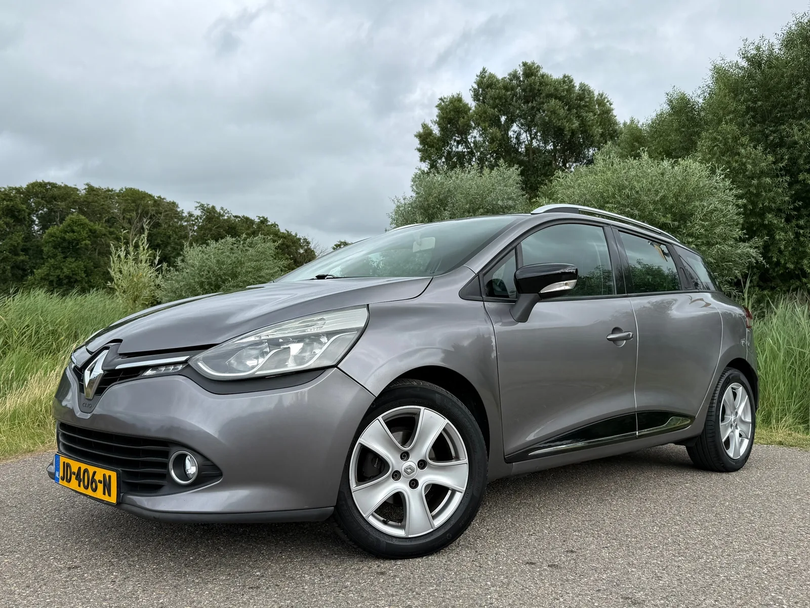 Renault Clio (2014) — foto 1