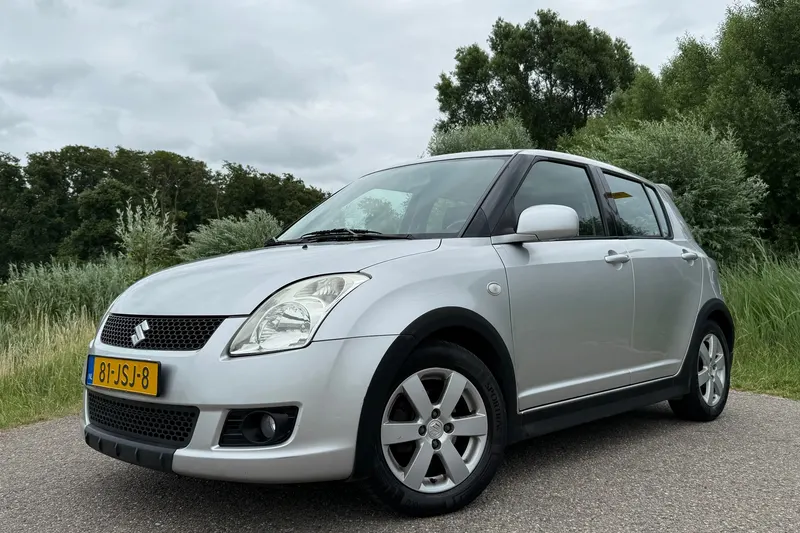 Suzuki Swift (2009)
