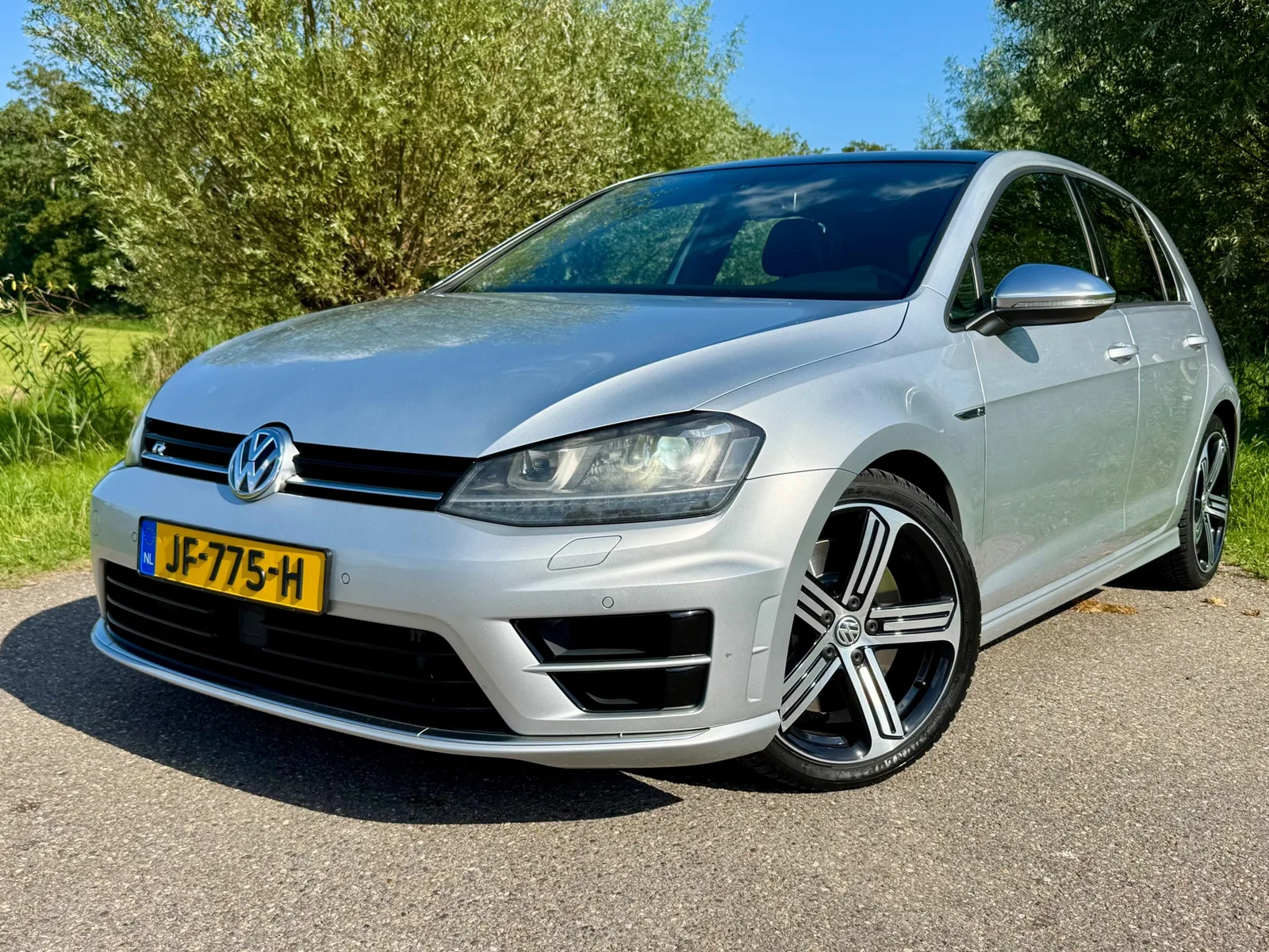 Volkswagen Golf (2014) — foto 1
