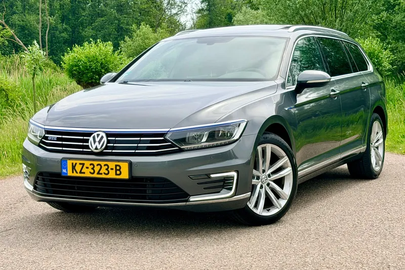Volkswagen Passat (2016)