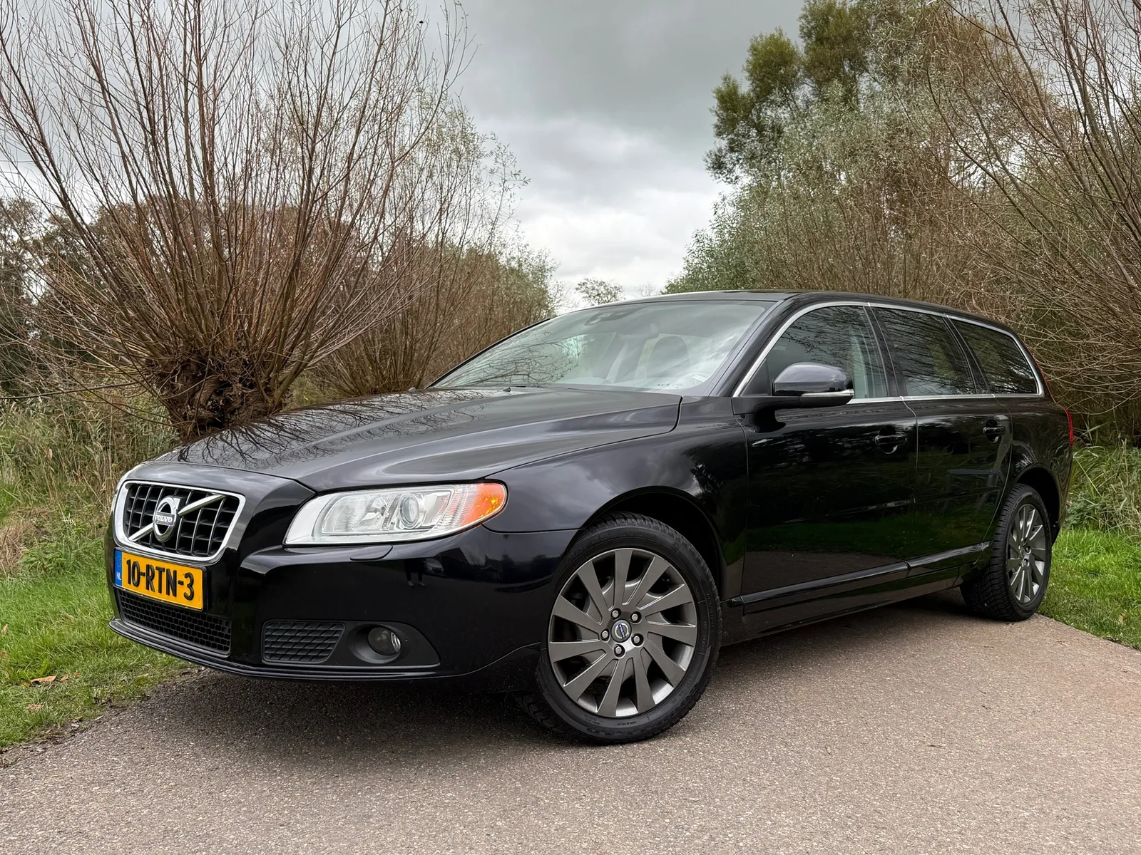Volvo V70 (2011) — foto 1