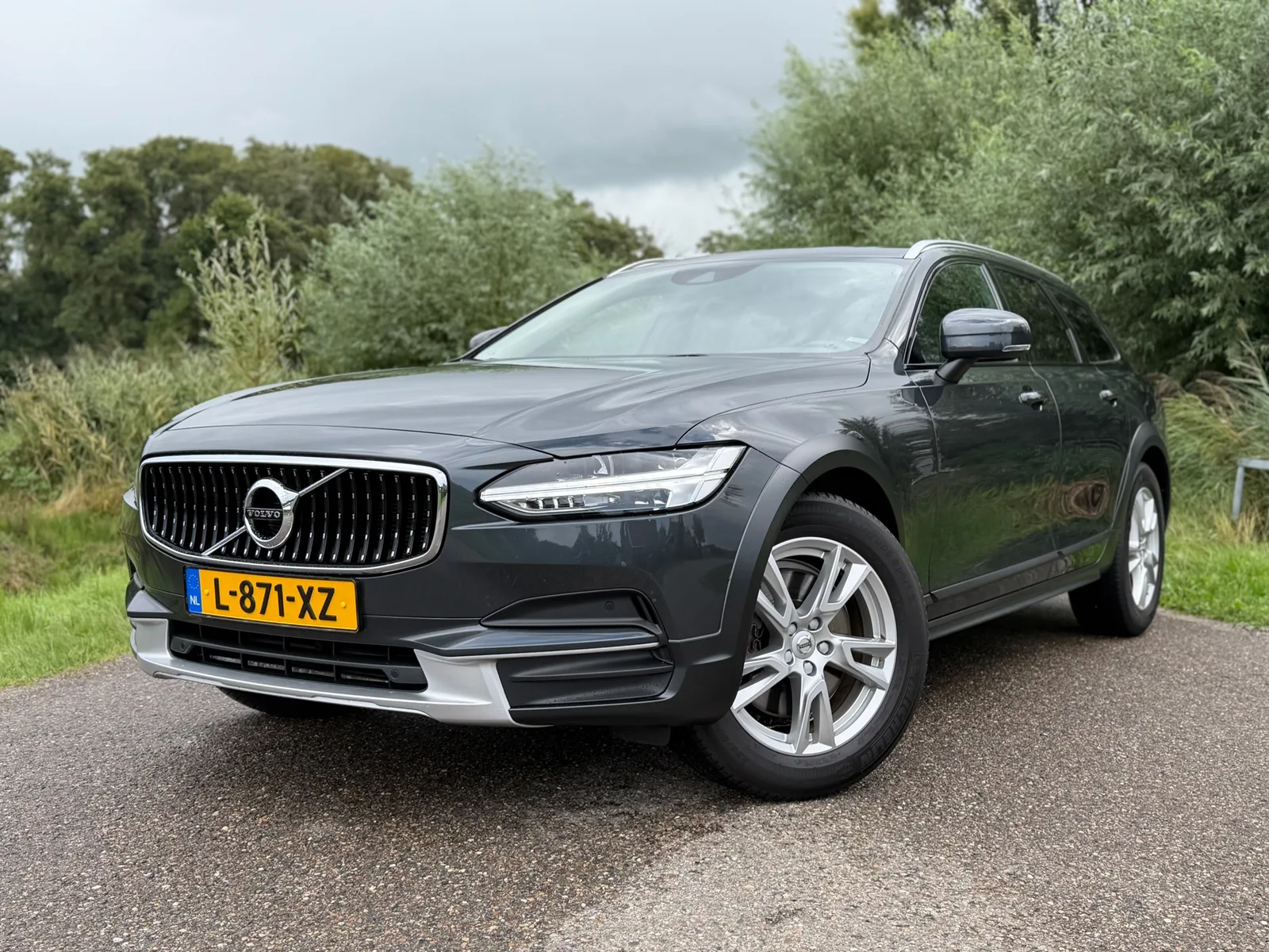 Volvo V90 (2017) — foto 1