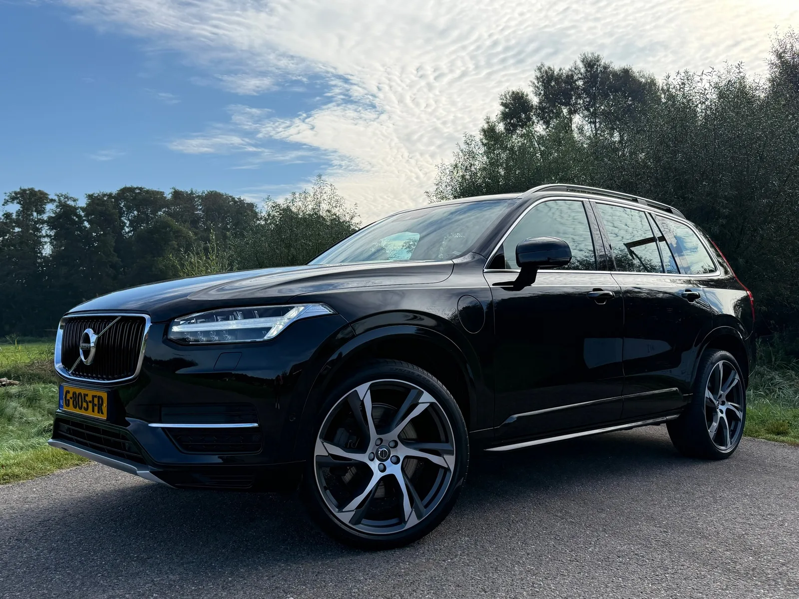 Volvo XC90 (2019) — foto 1