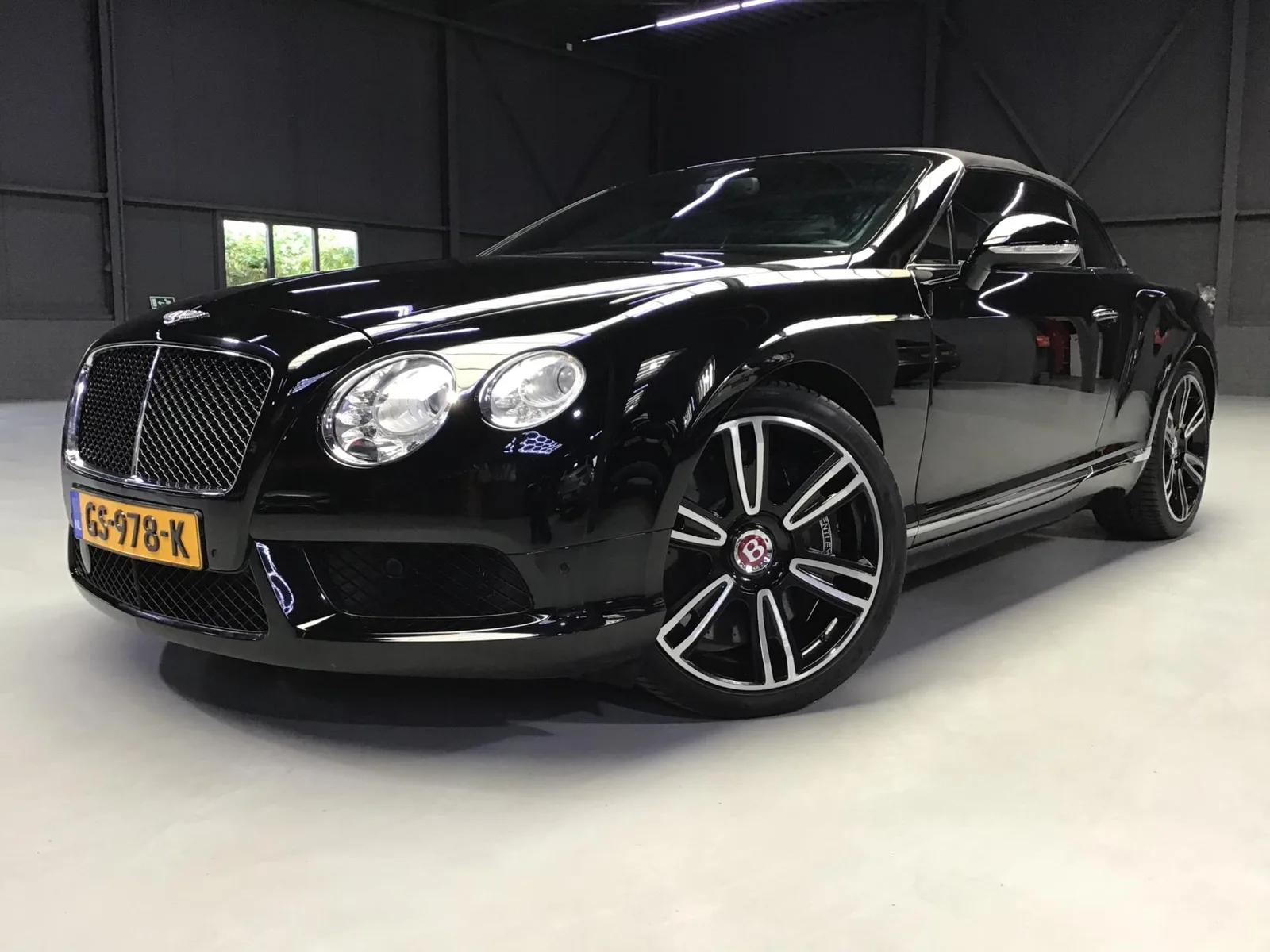 Bentley Continental GTC (2013) — foto 1